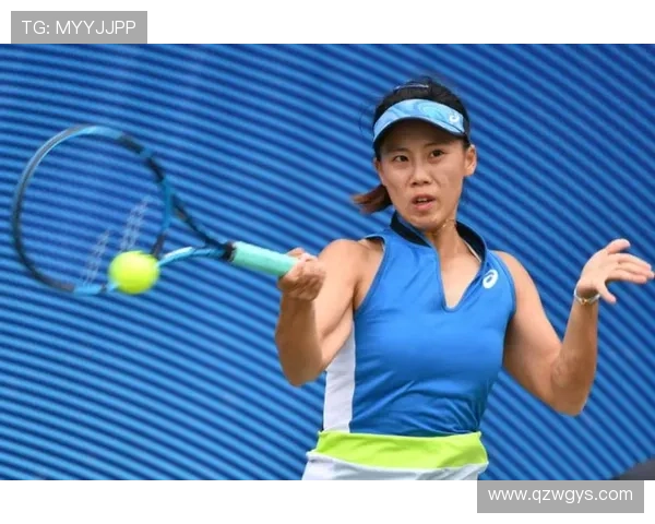 网球赛事激烈角逐 全球顶级选手争夺年度冠军荣耀