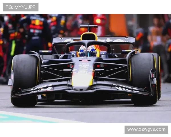 F1赛季激战正酣 各车队争夺冠军进入白热化阶段