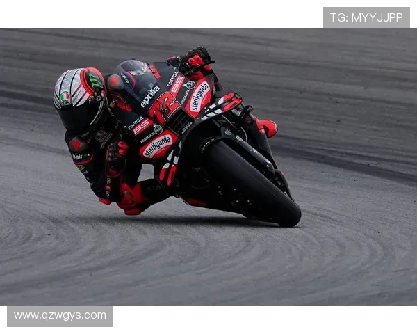 摩托车大奖赛最新动态:赛季高潮激烈争夺,车手与团队展开终极对决 摩托车大奖赛最新动态:赛季高潮激烈争夺,车手与团队展开终极对决